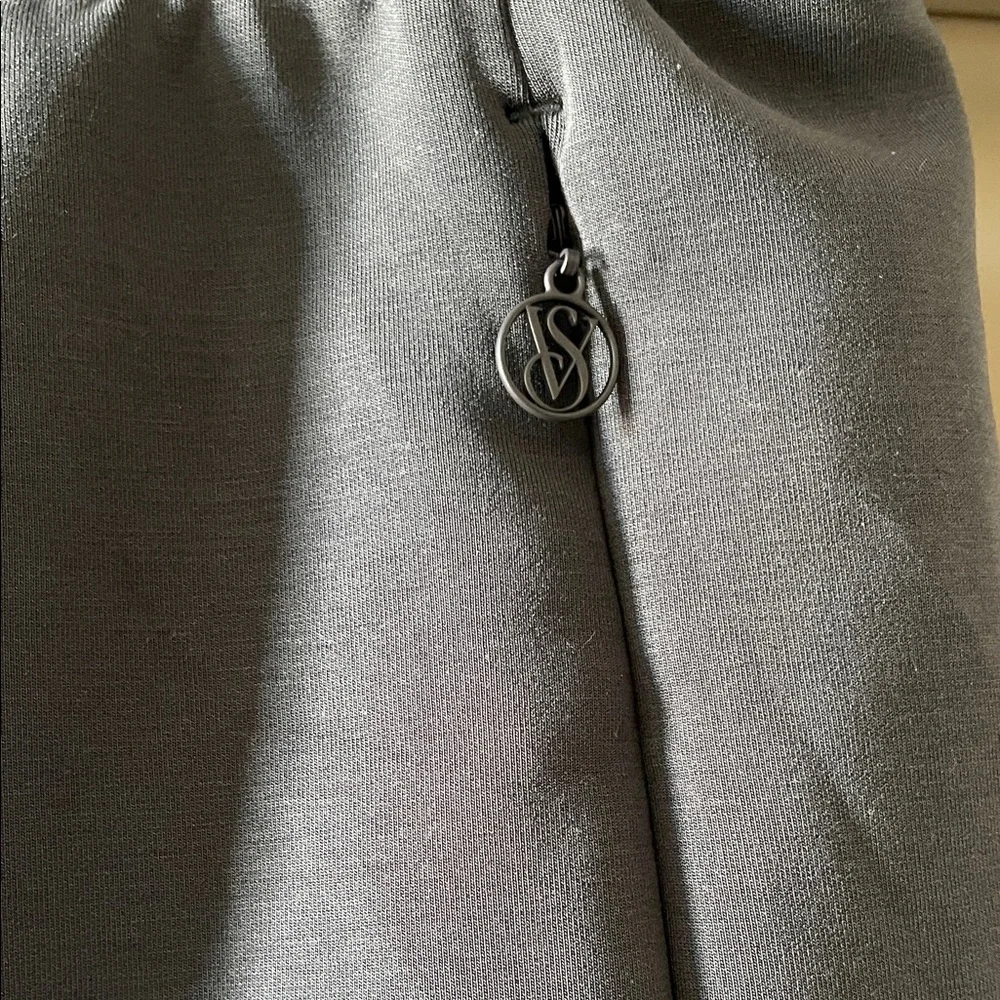 NWT Victoria's Secret Slate Blue Athletic Shorts - Picture 3 of 5